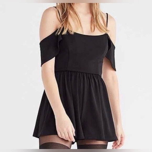 Urban outfitters romper - Picture 1 of 4